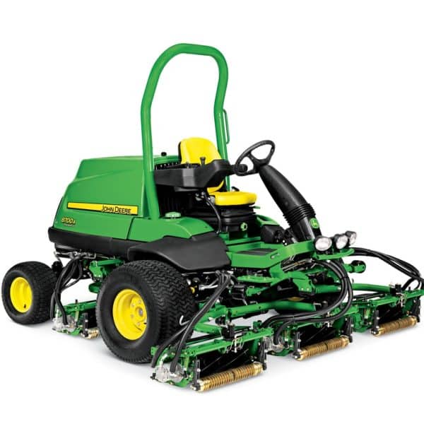 John Deere 8700A PrecisionCut™ Fairway Mower